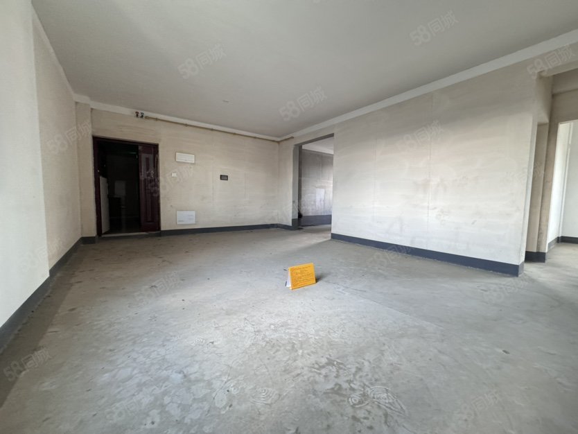 东风阳光城四期3室2厅1卫112㎡南北72.8万