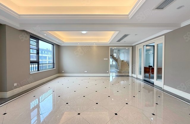 中国铁建西派城D区5室3厅351.72㎡830万二手房图片