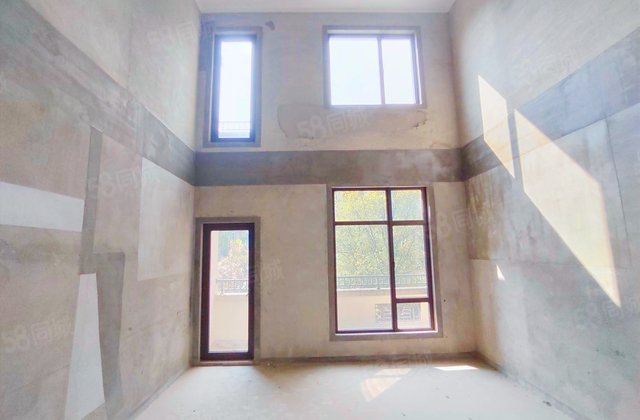 龙湖湘风原著(A3别墅)5室3厅160.04㎡219万二手房图片