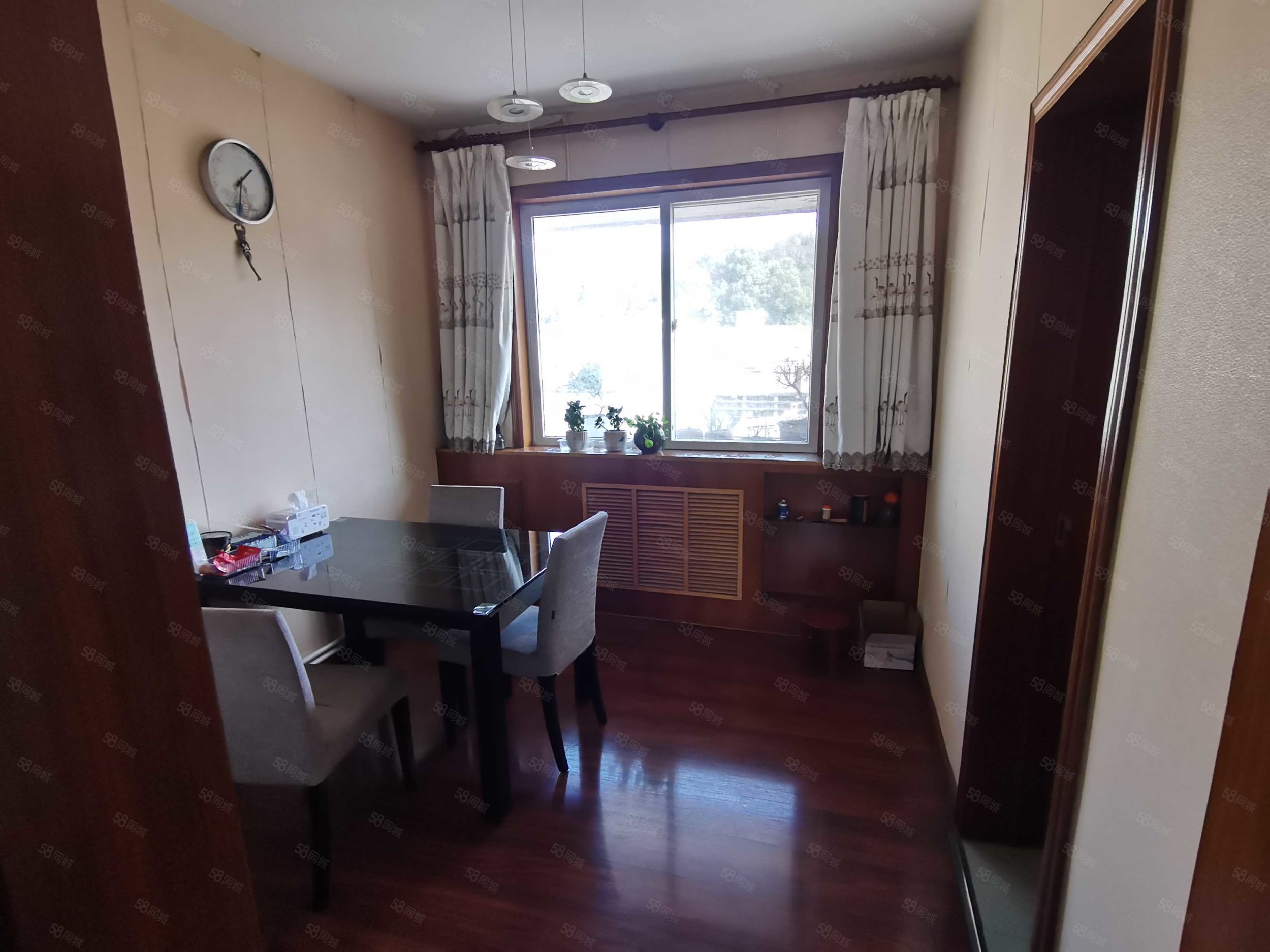 古台小区2室2厅2卫95.5㎡东45万