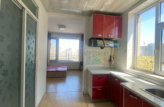 东润枫景1室1厅33.14㎡27.8万二手房图片