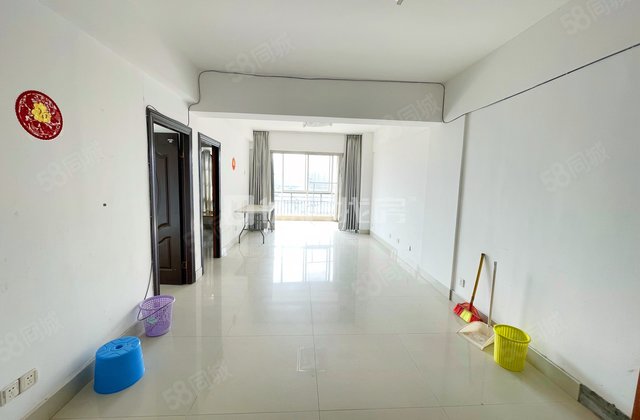 巨隆大厦3室2厅115㎡69万二手房图片