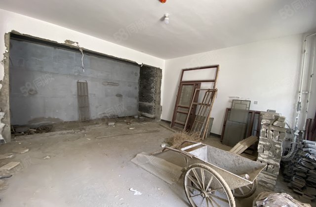 光岳楼旁 好位置 东昌   别墅出售 大露台 看房方便