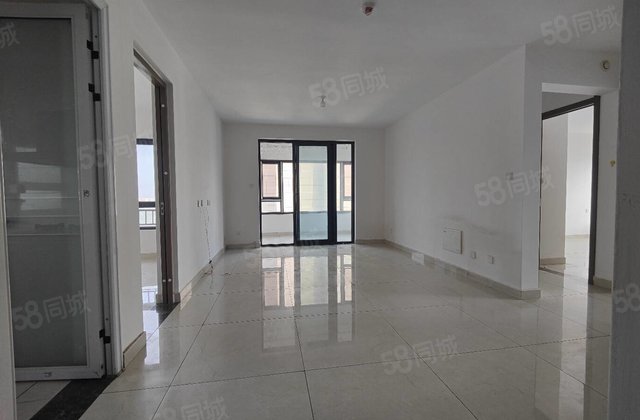 花园路  旁 三室东边户 电梯好楼层 诚心出售