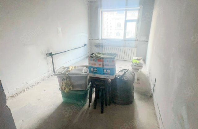 万龙花园2室1厅56㎡26万二手房图片