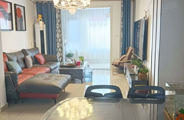 花园路   江南里精装三室带车位 诚心出售