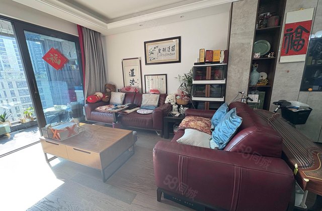 海曙金茂府3室2厅115㎡358万二手房图片