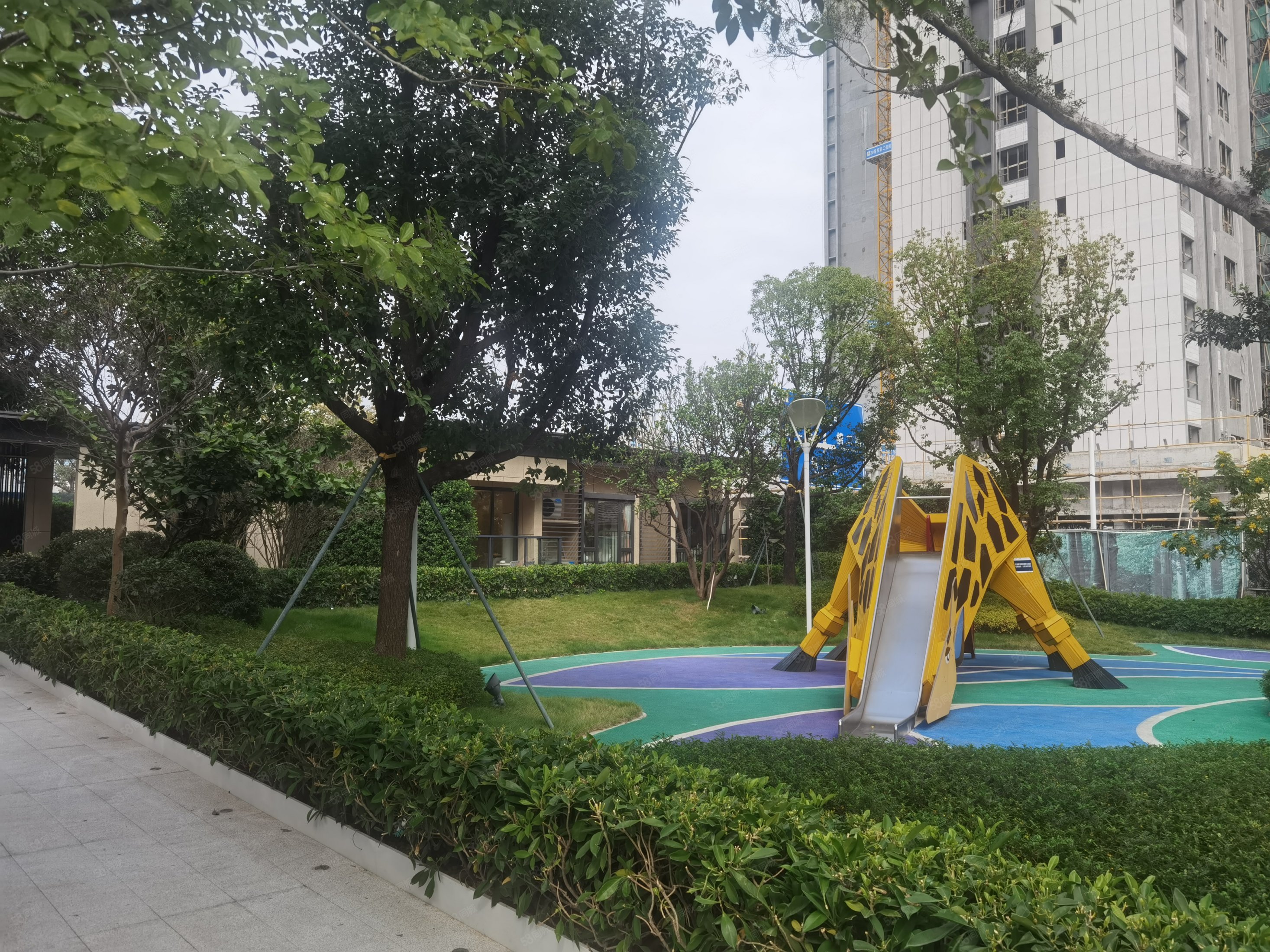 【10图】城芯性价王 泷景花园 广佛线600米 成熟社区 自带商业广场,新