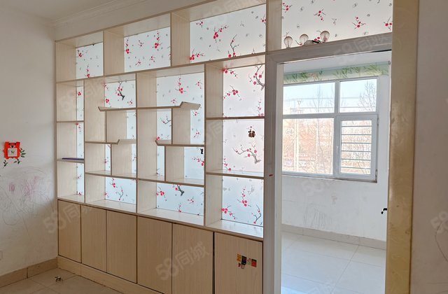 42万三室电梯带储藏室车位 月季公园星美当代附近无遮挡视野好