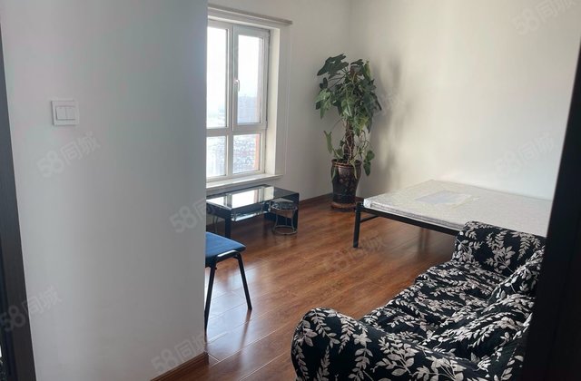 玖诚领域3室1厅121.69㎡80万二手房图片