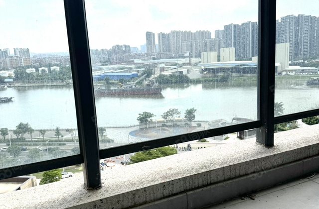 时代水岸三期3室2厅97.19㎡182万二手房图片