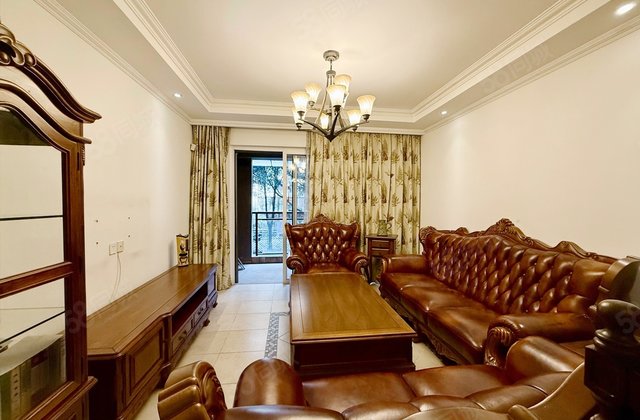 新里派克公馆3室2厅121.5㎡128万二手房图片