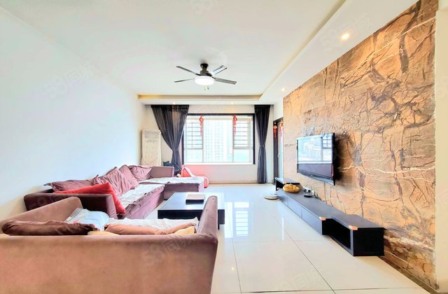 高地3室2厅126.42㎡218万二手房图片