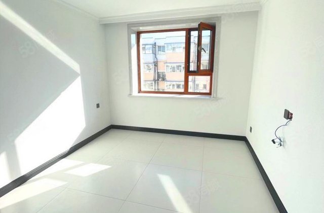 中环十一区(乐亭街)2室1厅60.12㎡25.8万二手房图片