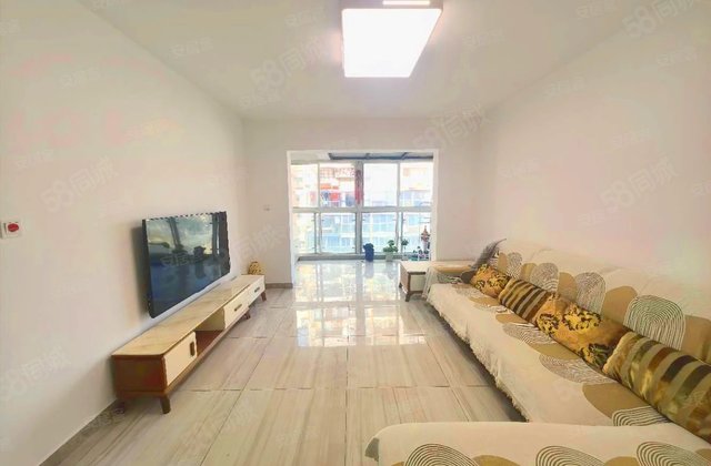 爱丁郡院3室2厅93.8㎡149万二手房图片