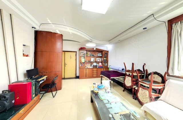 维一星城3室2厅140.69㎡148万二手房图片