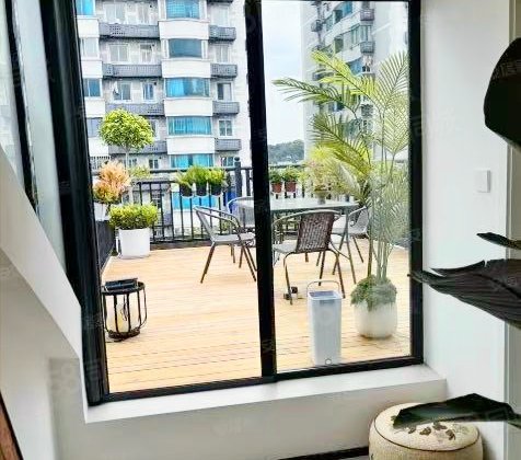 荣盛香榭兰庭(一期商住楼)2室1厅74.34㎡50万二手房图片