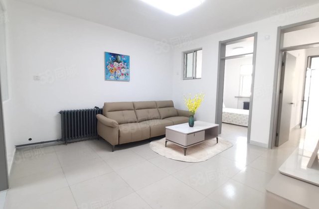 人民公园旁 步梯一楼 东昌中学 新区小學 全屋精装 随时看房