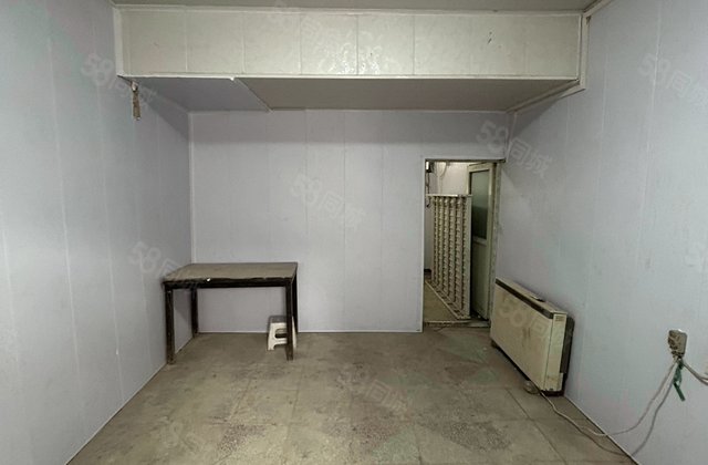 华严路胡同平房小区1室0厅32.3㎡340万二手房图片