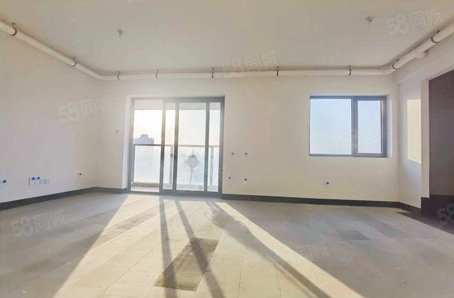 融创金林金水府3室2厅148.18㎡215万二手房图片