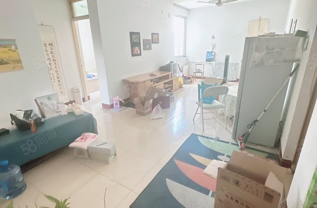 文轩 八中 东关国际 单位家属院 中层 停车方便