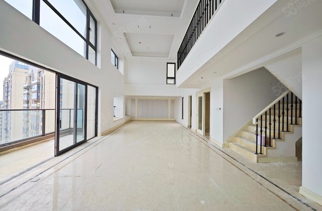 融创玖棠府5室2厅307.77㎡498万二手房图片