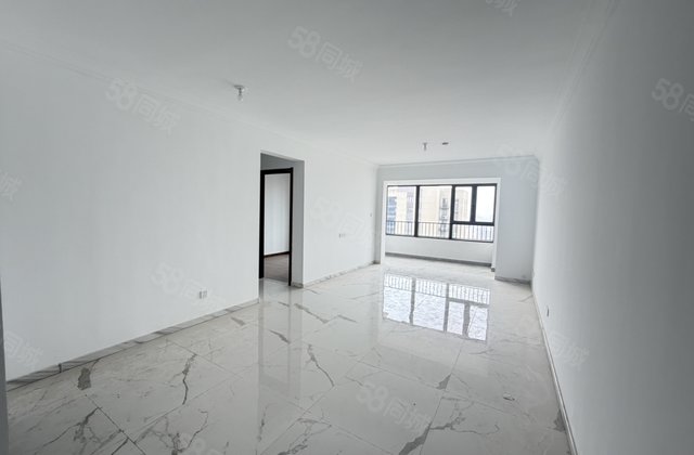 开发区二实验旁国岳府新房未住非顶 观景楼层三室双卫清水湾东昌