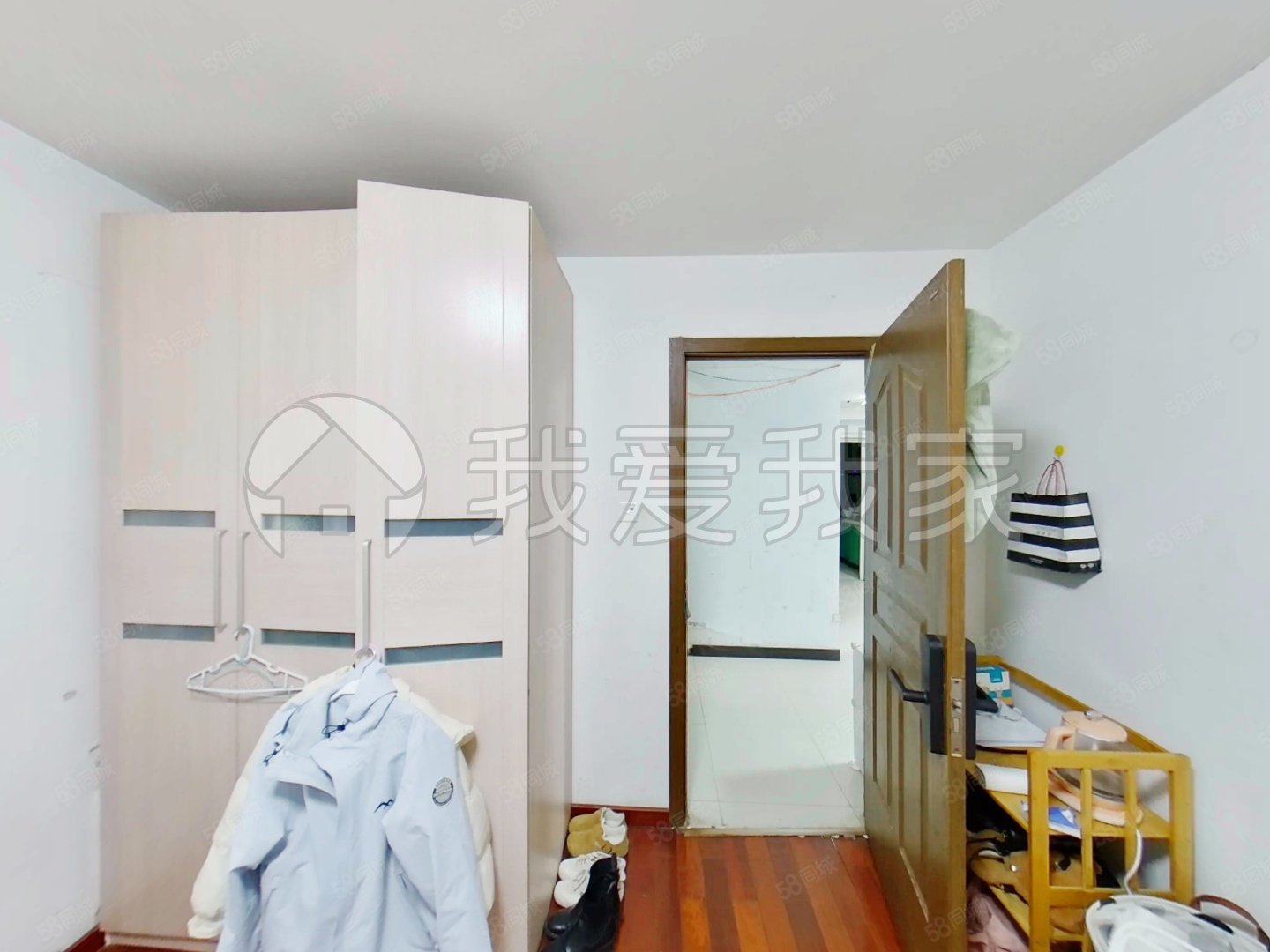 龍錦苑五區(qū)5室2廳2衛(wèi)166.09㎡南北399萬