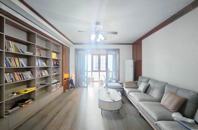 八方小区(B区)3室2厅139㎡350万二手房图片