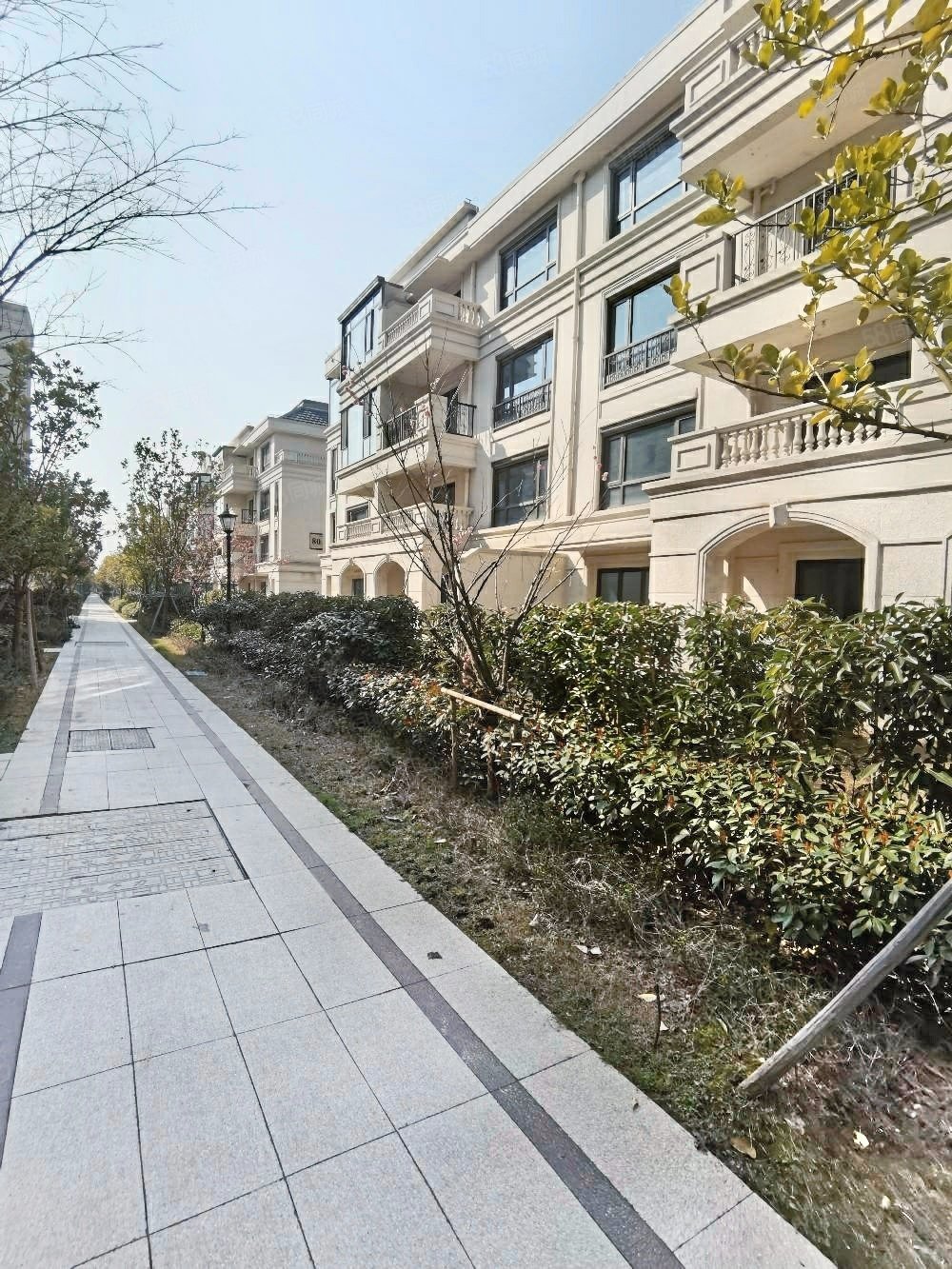 叠墅送阁楼全新毛坯挑高客厅486万,绿地太湖东岸花园(别墅)-苏州58