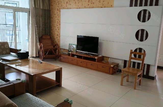 盛世豪廷豪景苑3室2厅144.67㎡135万二手房图片