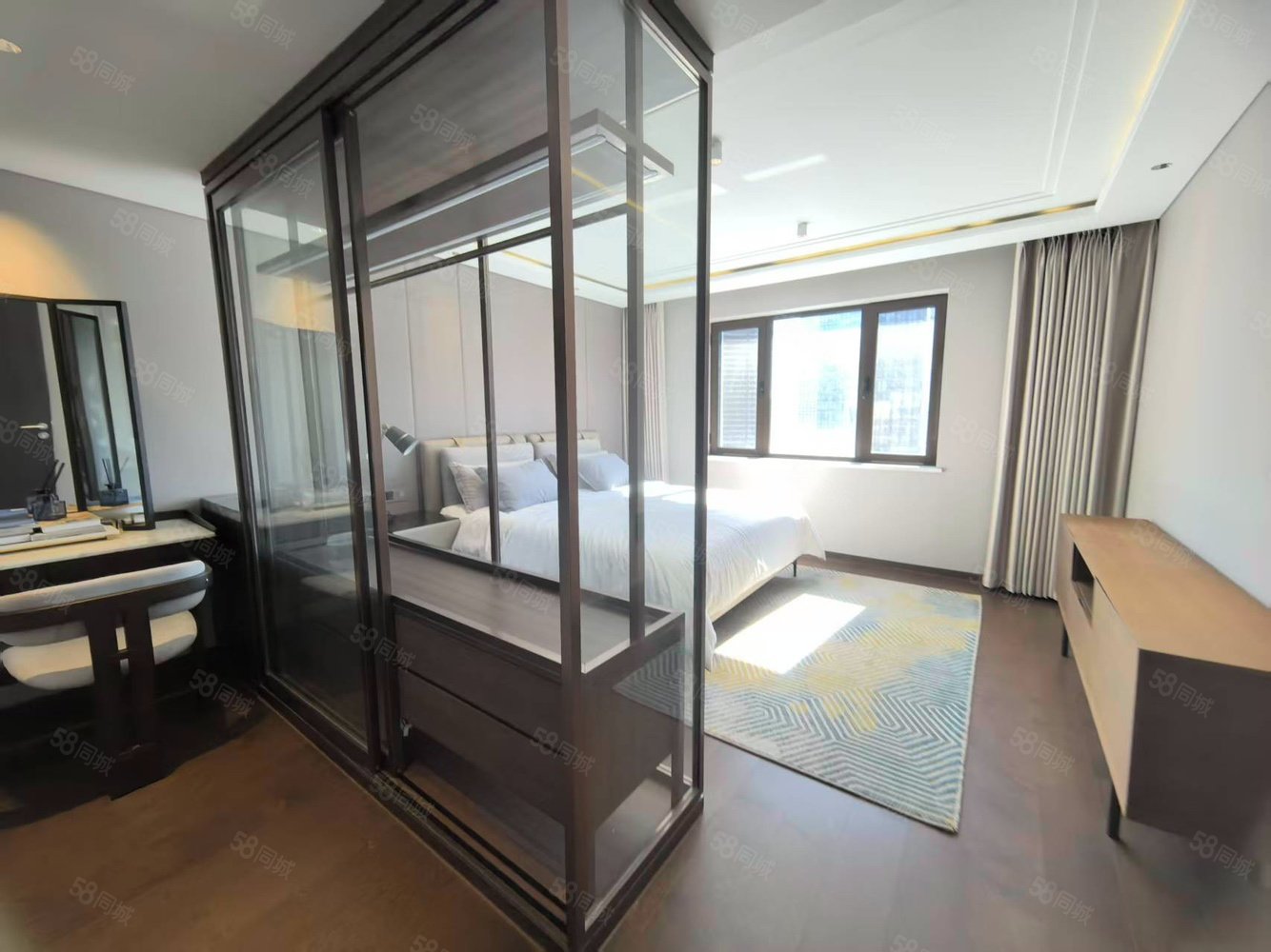 尊悅光華3室2廳2衛(wèi)170㎡南北1498萬