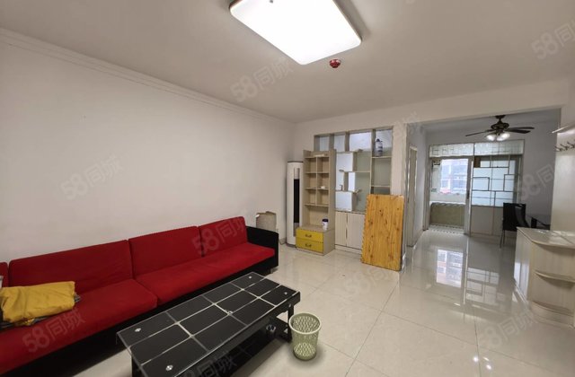 近医院 房龄新 精装好房 满五   商业配套齐全 南北通透