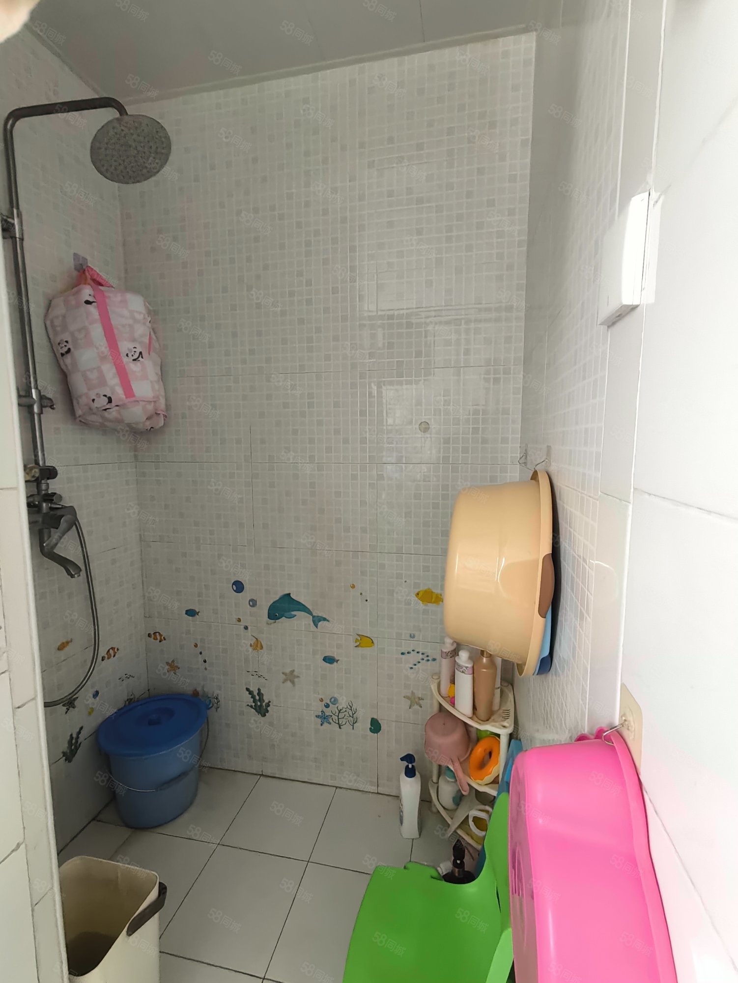 盧西嘉園2室1廳1衛(wèi)65.98㎡南北186萬