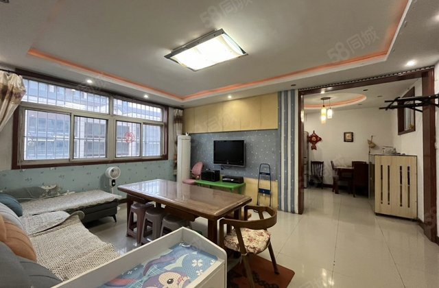 凤凰新城东区 精装三室两厅 免大税 送储藏室