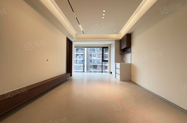 胜利华府3室2厅117㎡374万二手房图片