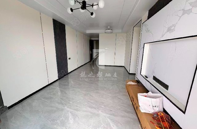 卓越蔚蓝星宸3室2厅87.39㎡71万二手房图片