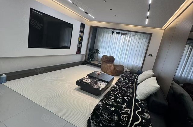 爱莲堡花园(二期)3室2厅130.8㎡69.8万二手房图片