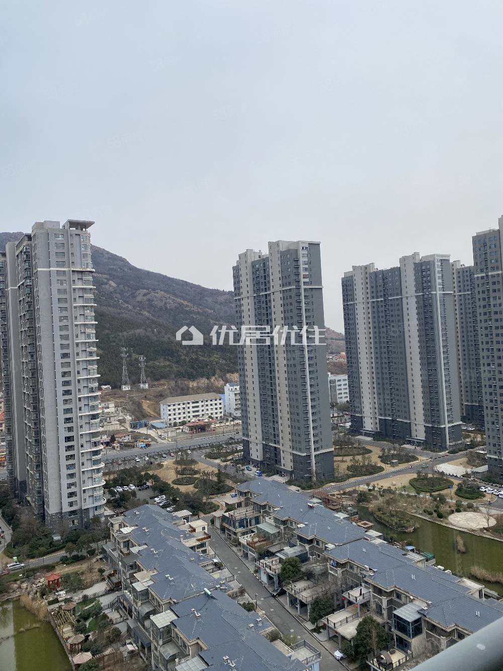 帝豪水榭花都5室2厅3卫316㎡南北389万