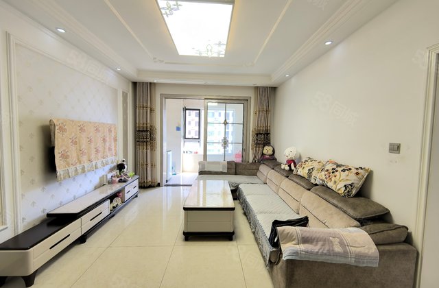 急售水岸花语莲湖新城 昌润连城带车位藏室 三叶草中间楼层