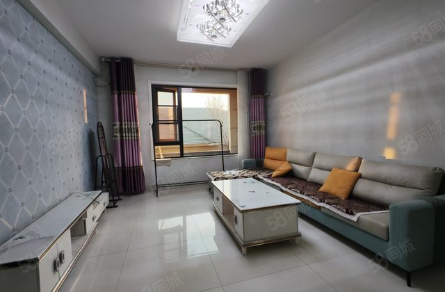 绿合百合新城 三室两卫 送储藏室 免大税 南北通透 一梯两户