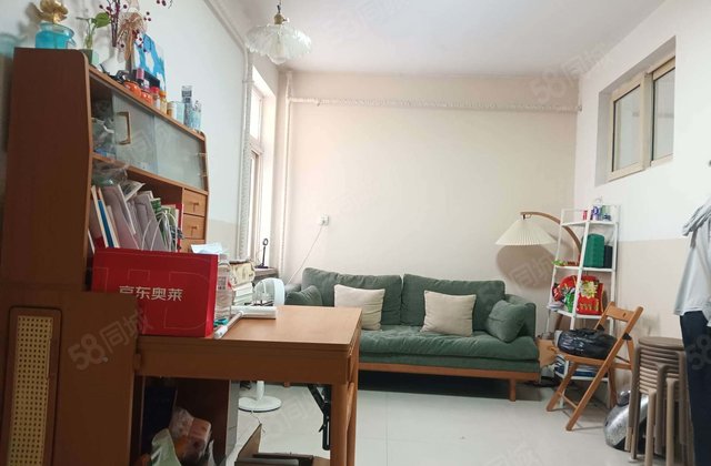 文轩 两室一楼带院 带配房 东边户 看房方便