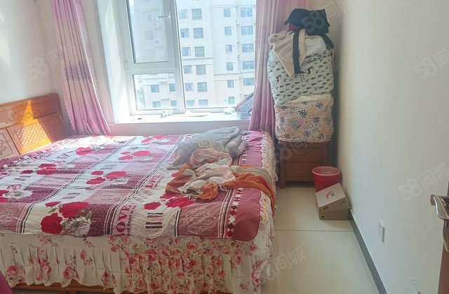 金柱绿城 2房 周边配套完善