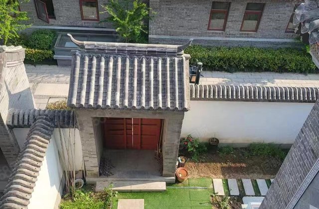 东 昌 首 府 6室3厅5卫房东直卖价格可议全款优惠