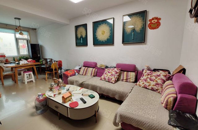 金丰苑一楼带院急售，随时看房