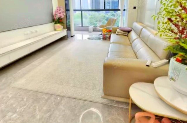 越秀和樾府4室2厅110.38㎡560万二手房图片