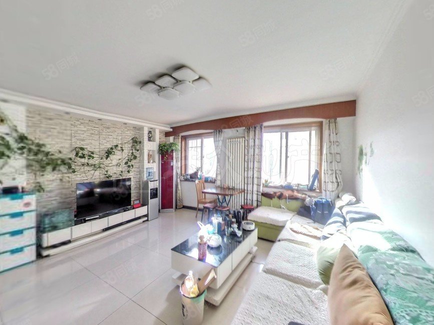 金華里3室1廳1衛(wèi)101.11㎡南北260萬(wàn)