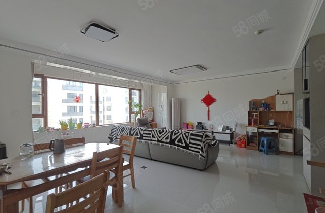 嘉洲纯墅美景4室2厅152㎡117万二手房图片