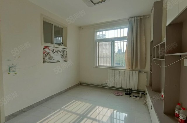 北顺        市医院附近 边户 温馨二室30来万