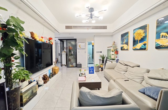 正荣幸福城邦4室2厅122.15㎡178万二手房图片